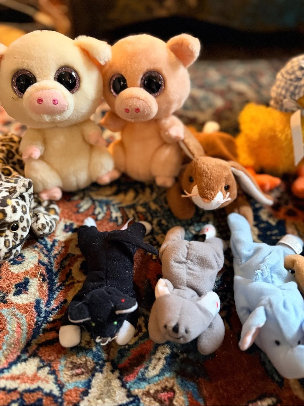 Lot of 12 Vintage Assorted Beanie babies from 1990s